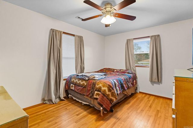 438 Glenstone Drive, Mountain Home, AR 72653