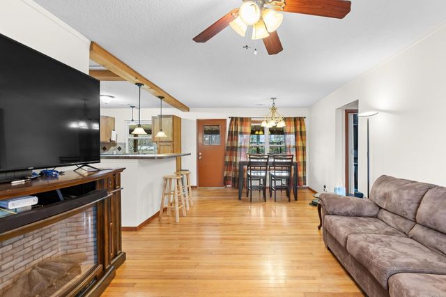 438 Glenstone Drive, Mountain Home, AR 72653