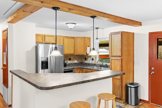 438 Glenstone Drive, Mountain Home, AR 72653