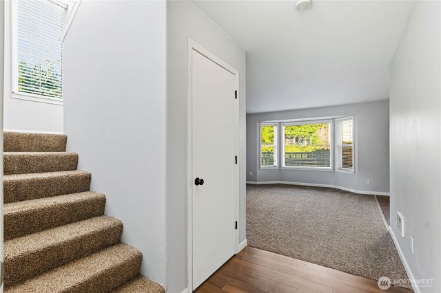 193 Jensen Lane N, Eatonville, WA 98328