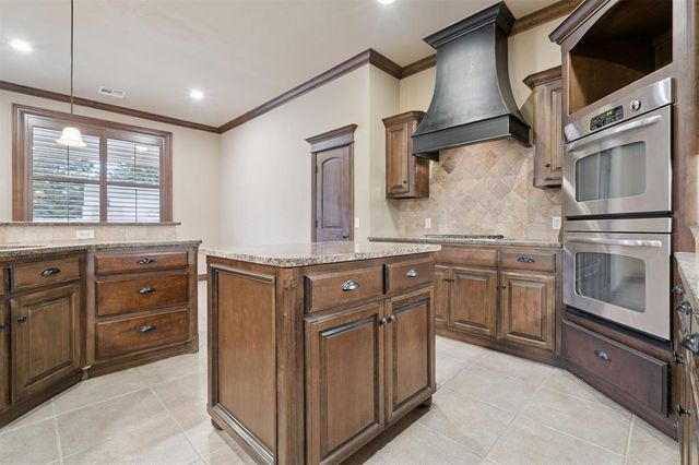 7351 Falcon Ridge, Edmond, OK 73034