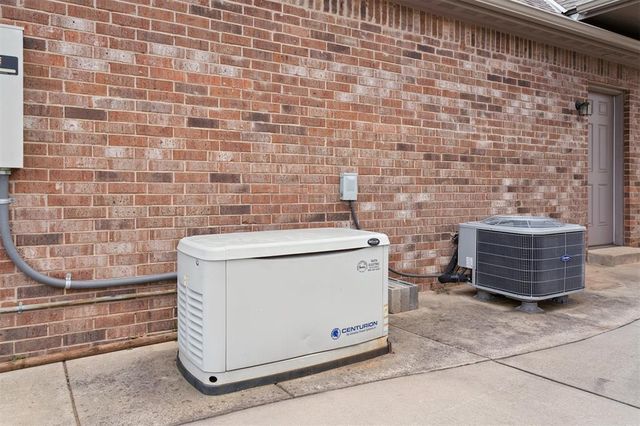 7351 Falcon Ridge, Edmond, OK 73034