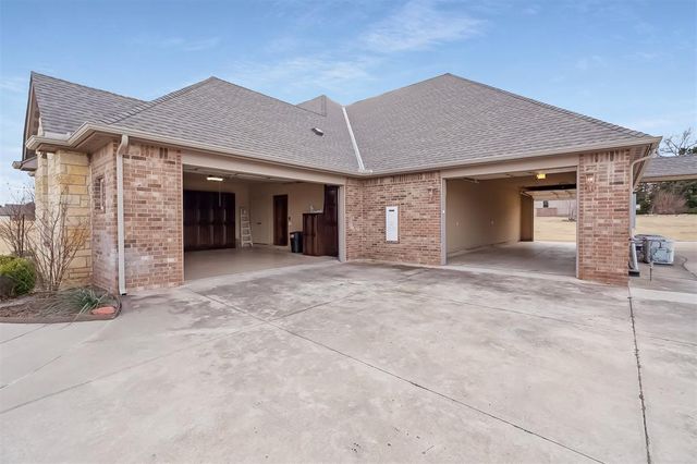 7351 Falcon Ridge, Edmond, OK 73034