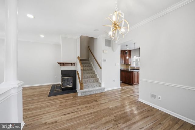 1922 N DANIEL ST, Arlington, VA 22201