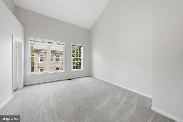 1922 N DANIEL ST, Arlington, VA 22201