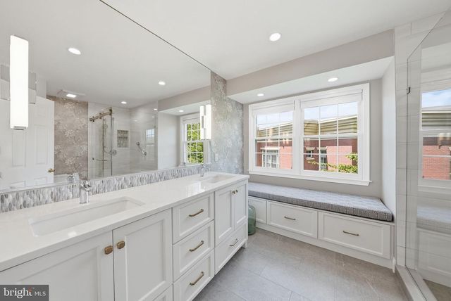 1922 N DANIEL ST, Arlington, VA 22201
