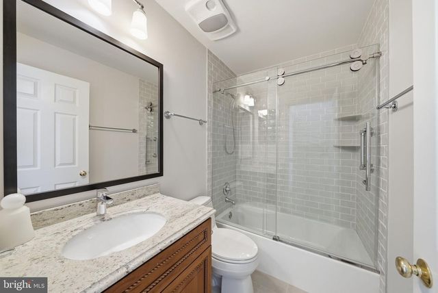 1922 N DANIEL ST, Arlington, VA 22201