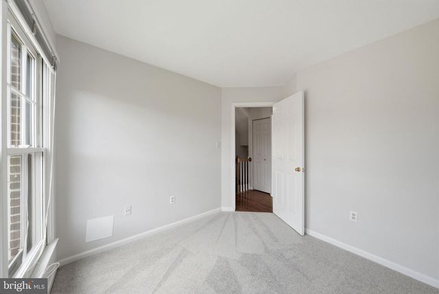 1922 N DANIEL ST, Arlington, VA 22201