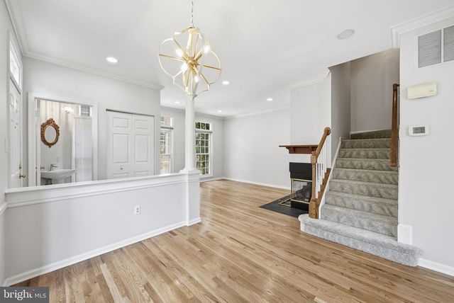 1922 N DANIEL ST, Arlington, VA 22201