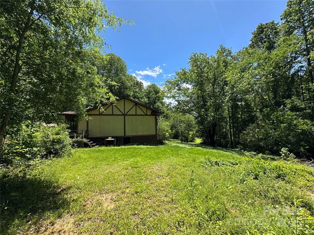 204 Long Street, Marion, NC 28752