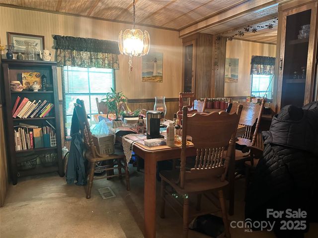 204 Long Street, Marion, NC 28752