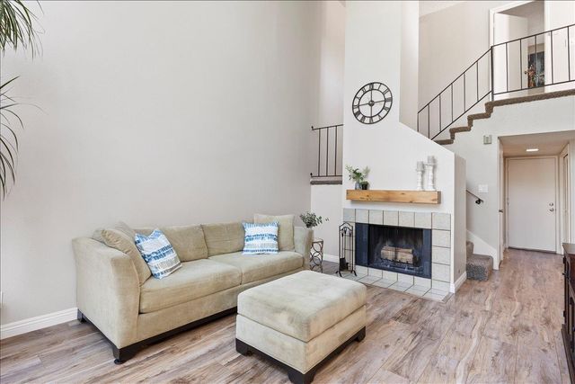 143 Swale Ct, Sacramento, CA 95834