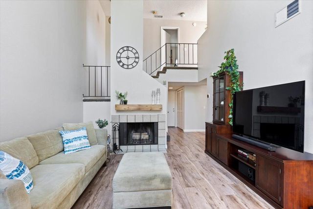 143 Swale Ct, Sacramento, CA 95834