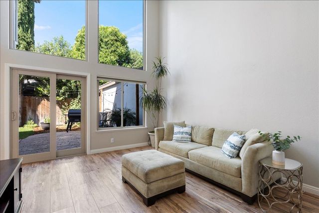 143 Swale Ct, Sacramento, CA 95834