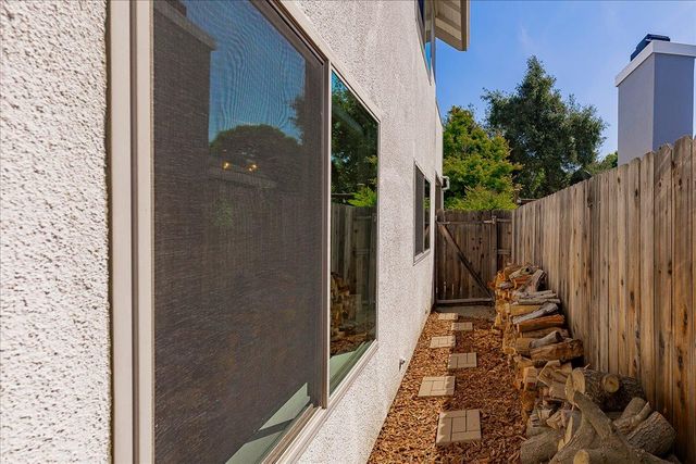 143 Swale Ct, Sacramento, CA 95834