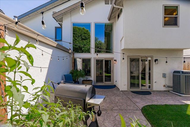 143 Swale Ct, Sacramento, CA 95834