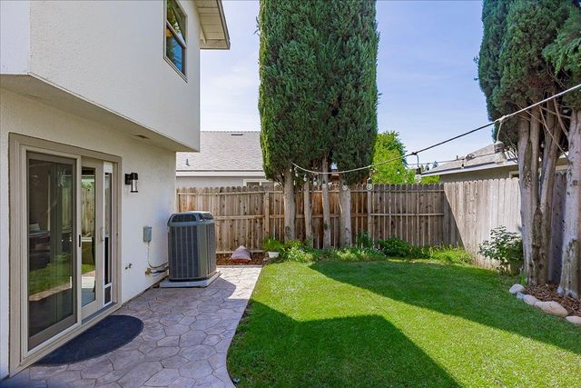 143 Swale Ct, Sacramento, CA 95834