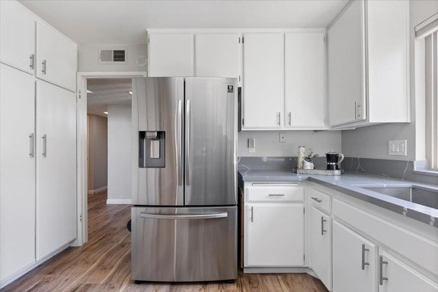 143 Swale Ct, Sacramento, CA 95834