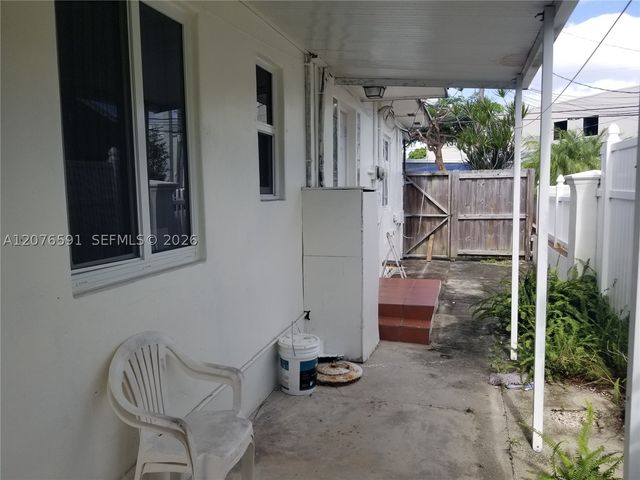 1240 SW 22nd Ter 1, Miami, FL 33145