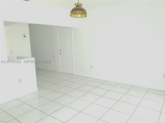 1240 SW 22nd Ter 1, Miami, FL 33145