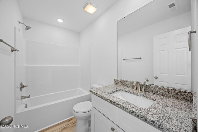 310 S Vann Street, Burgaw, NC 28425