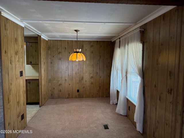 4 Wren Court, Manchester, NJ 08759
