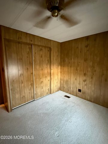 4 Wren Court, Manchester, NJ 08759