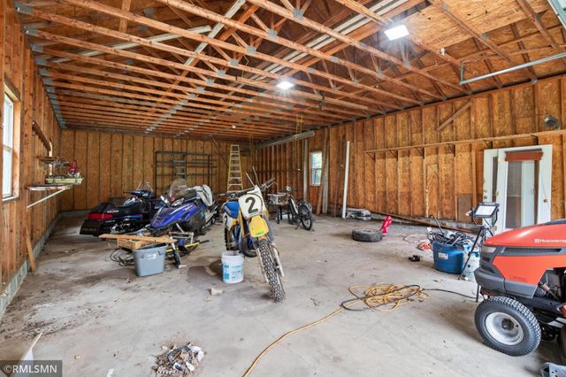 12230 8th Street S, Afton, MN 55001
