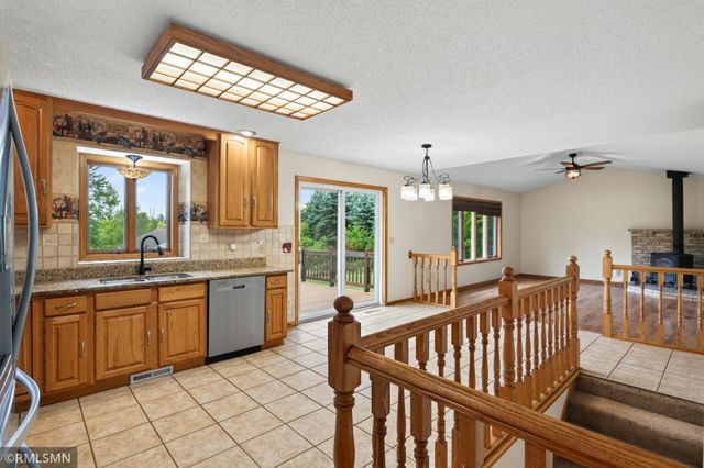 12230 8th Street S, Afton, MN 55001