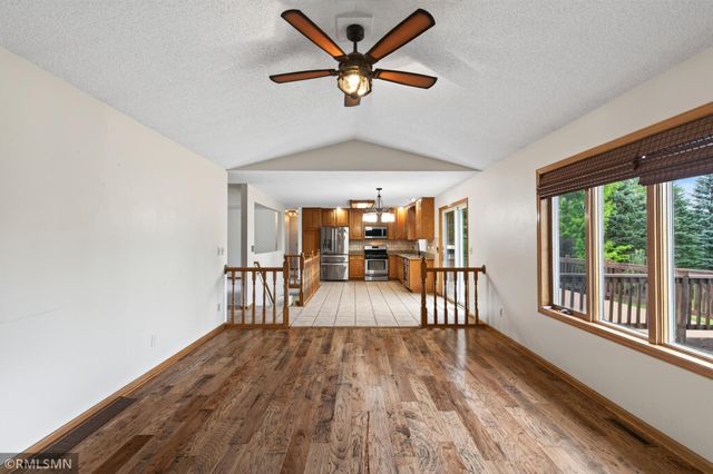 12230 8th Street S, Afton, MN 55001