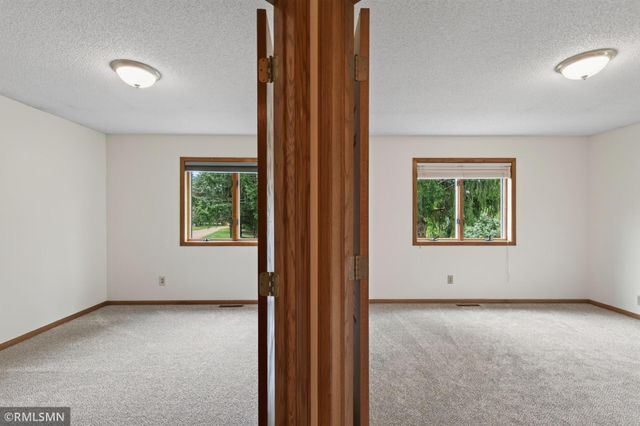12230 8th Street S, Afton, MN 55001