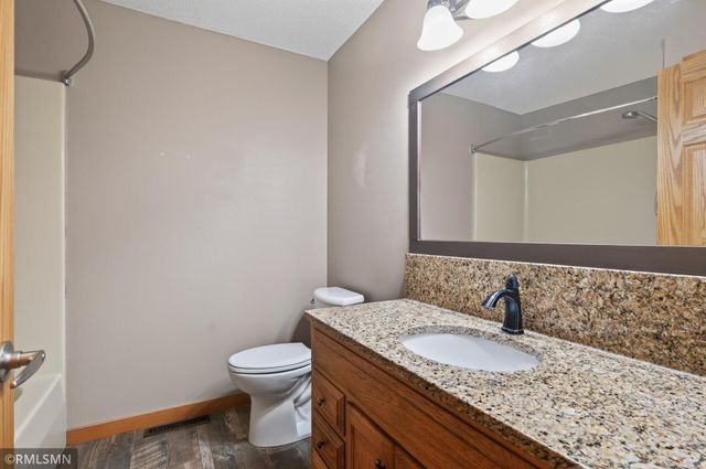 12230 8th Street S, Afton, MN 55001