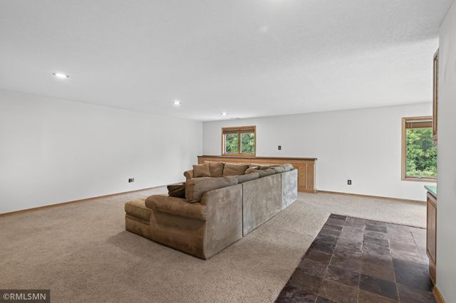 12230 8th Street S, Afton, MN 55001
