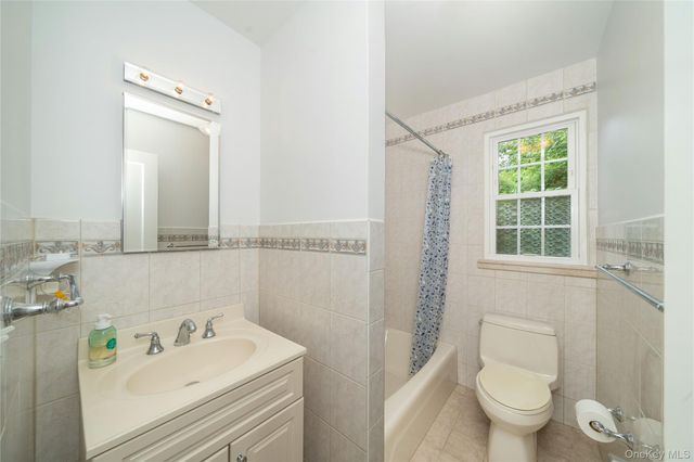169 Beech Street, Eastchester, NY 10709
