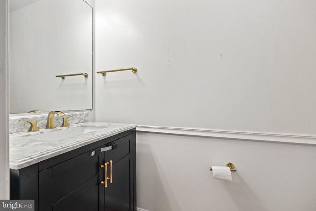 12135 DERRIFORD CT, Woodbridge, VA 22192