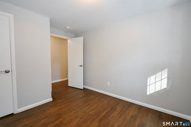 29 Minister Brook Drive, Simsbury, CT 06070