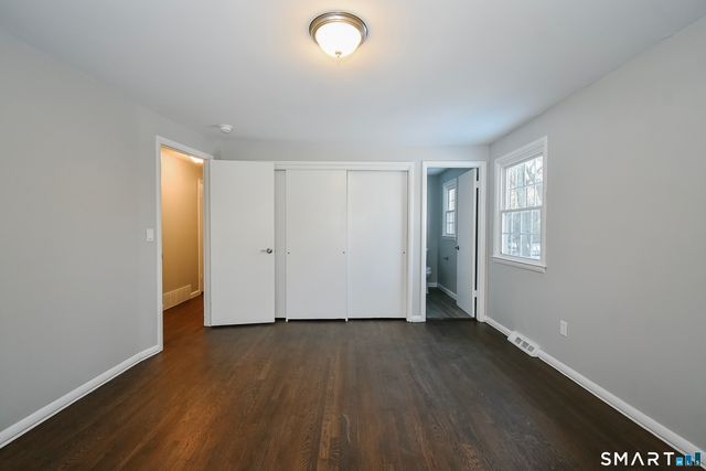 29 Minister Brook Drive, Simsbury, CT 06070