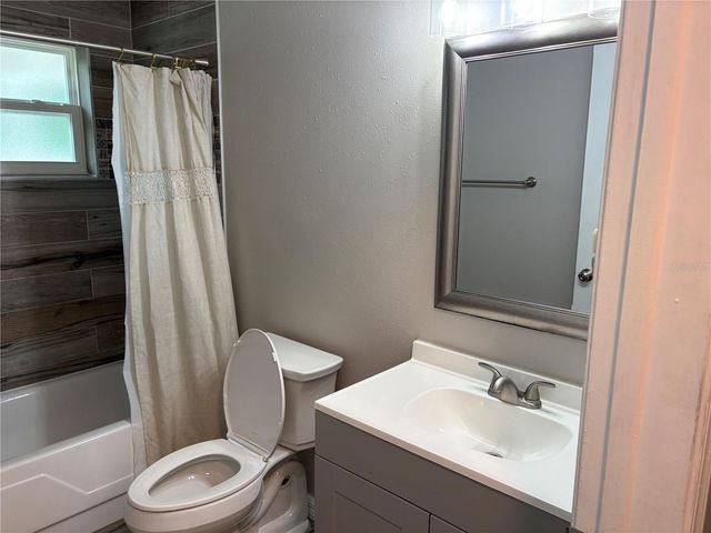 14 N JEFFERSON STREET, Beverly Hills, FL 34465