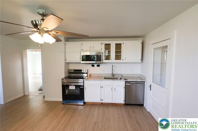 5136 McKinley Avenue, Whitehall Twp, PA 18052