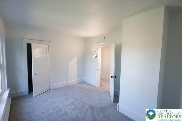 5136 McKinley Avenue, Whitehall Twp, PA 18052