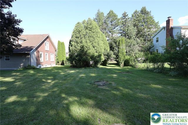 5136 McKinley Avenue, Whitehall Twp, PA 18052