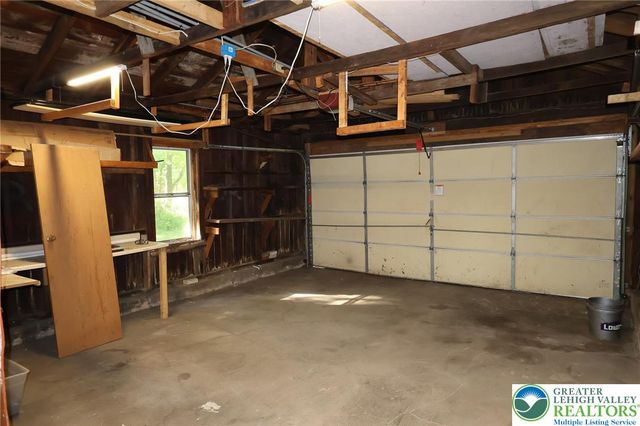 5136 McKinley Avenue, Whitehall Twp, PA 18052