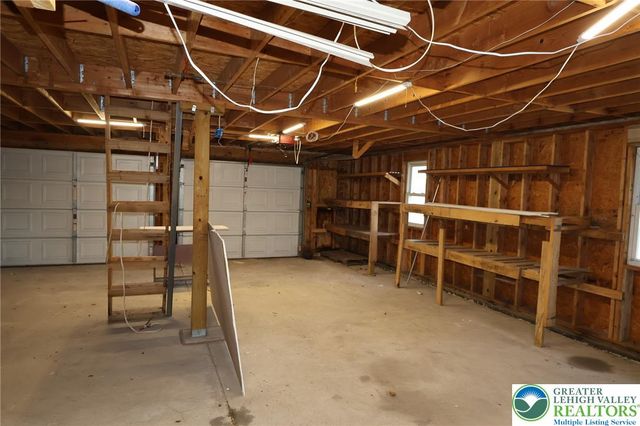 5136 McKinley Avenue, Whitehall Twp, PA 18052