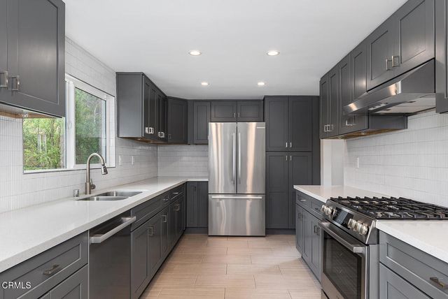 17104 Avenida De La Herradura, Los Angeles, CA 90272