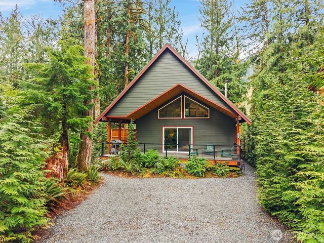 7381 Scott Place, Glacier, WA 98244