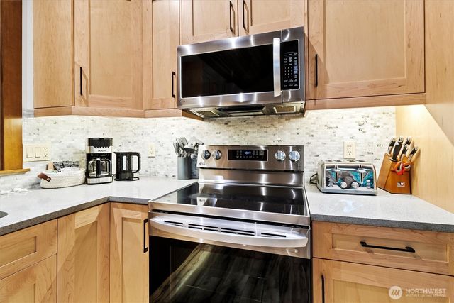 7381 Scott Place, Glacier, WA 98244