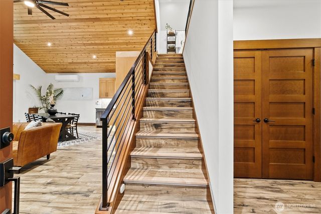 7381 Scott Place, Glacier, WA 98244