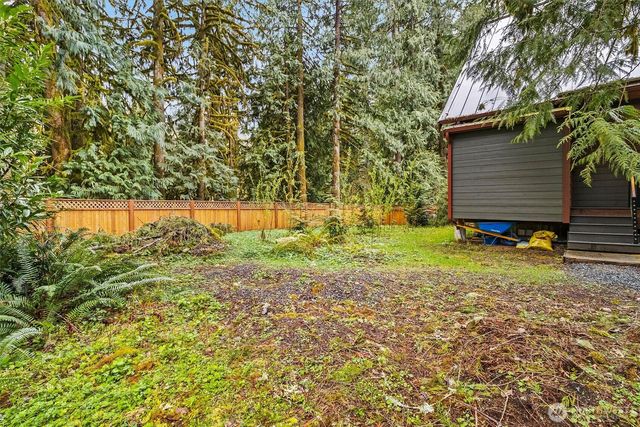7381 Scott Place, Glacier, WA 98244