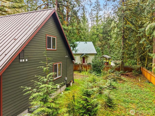7381 Scott Place, Glacier, WA 98244