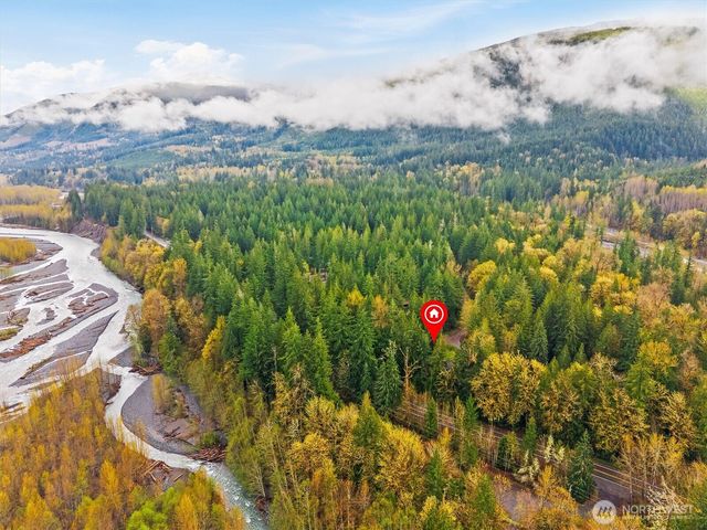 7381 Scott Place, Glacier, WA 98244